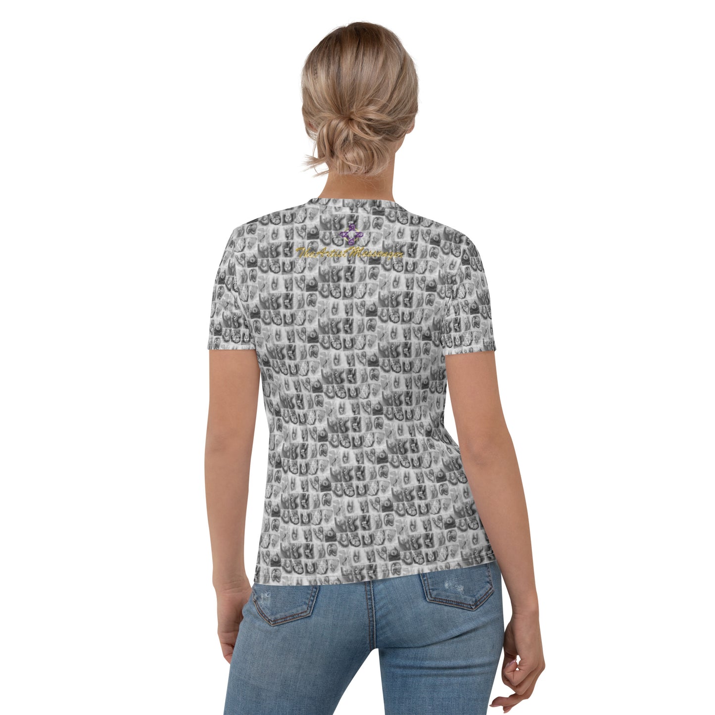 All The Scenes BW - Women's T-shirt